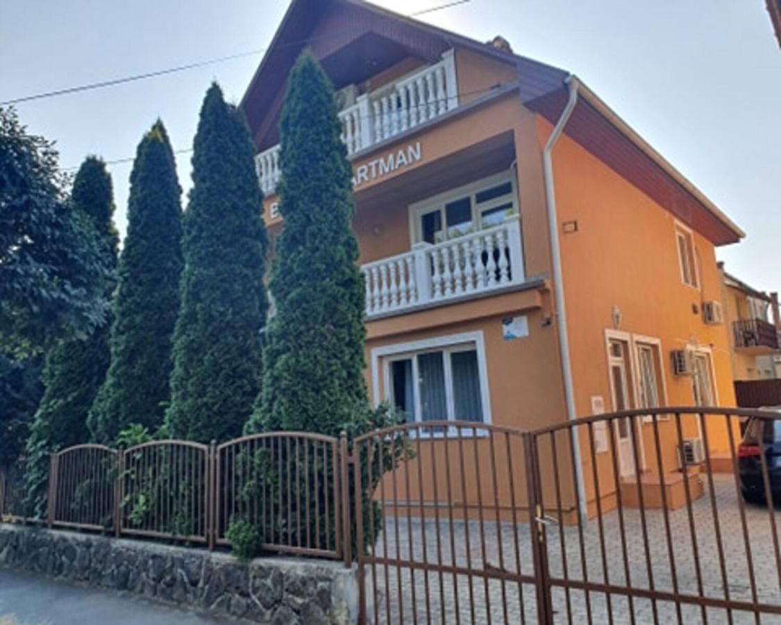 Birta Apartman Hajdúszoboszló Εξωτερικό φωτογραφία